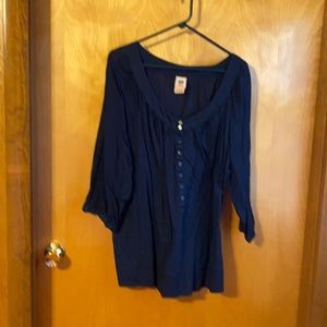 Women’s blouse